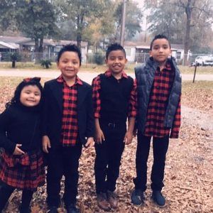 Meet your Posher, Cris mary